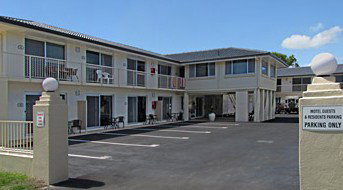Pottsville Beach Motel - St Kilda Accommodation 3