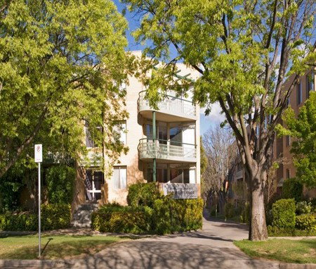 Kingston Terrace Serviced Apartments - St Kilda Accommodation 1