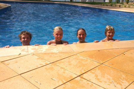 Lake Bonney Holiday Park - St Kilda Accommodation 1
