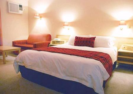 Comfort Inn Silver Birch - St Kilda Accommodation 2