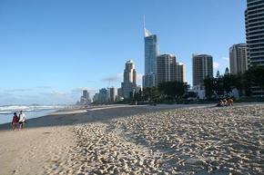 Browns At Broadbeach - St Kilda Accommodation 1