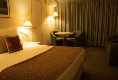 The Novocastrian - St Kilda Accommodation 3