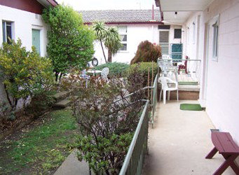 Rainbow Motel - St Kilda Accommodation 1