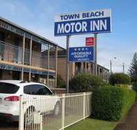Town Beach Motor Inn - St Kilda Accommodation