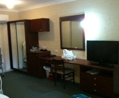 Town Square Motel - St Kilda Accommodation 2