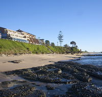 Oceanfront Motel - St Kilda Accommodation