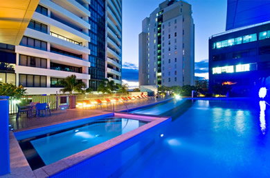 Aria Apartments Broadbeach - St Kilda Accommodation 11