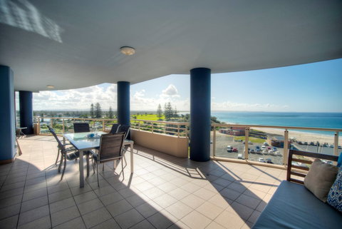 Beaches International - St Kilda Accommodation 2