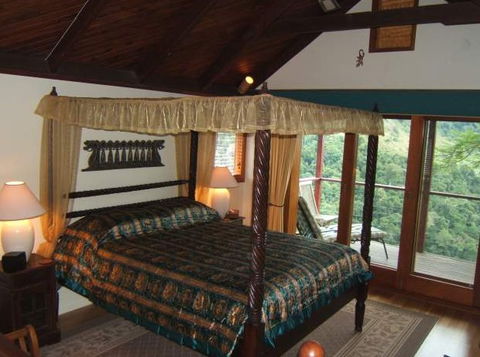Maleny Tropical Retreat - St Kilda Accommodation 2