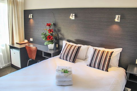 Mid City Motor Lodge - St Kilda Accommodation 0