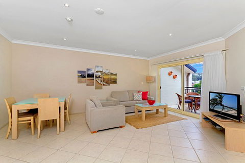 Terrigal Sails Serviced Apartments - St Kilda Accommodation 4