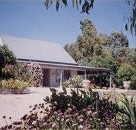Brackley Cottage - St Kilda Accommodation