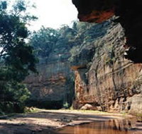 Goulburn River Stone Cottages - St Kilda Accommodation