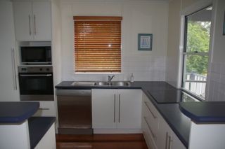 Moffat Beach Pet Friendly Holiday House - St Kilda Accommodation 6