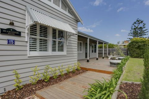 Blakiston House - St Kilda Accommodation 3