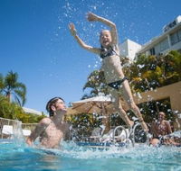 Stay In Noosa - St Kilda Accommodation