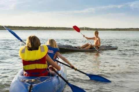 Stay In Noosa - St Kilda Accommodation 3