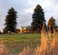 Campbell Park Cottage - St Kilda Accommodation