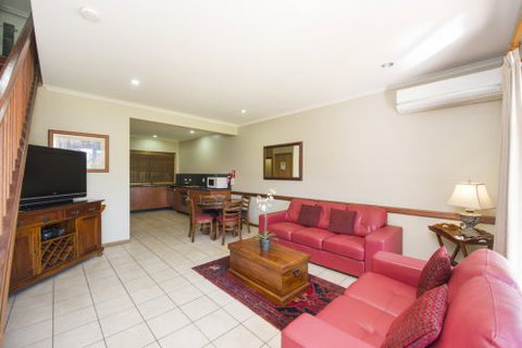 Portside Executive Aparments - St Kilda Accommodation 3