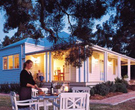 Lillians On Lovedale - St Kilda Accommodation 0