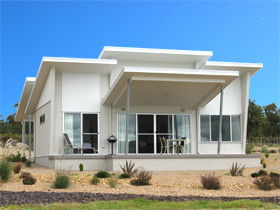 Azjure - St Kilda Accommodation 0
