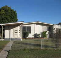 Our Holiday House - St Kilda Accommodation