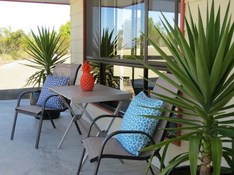 Kestrel Downs - St Kilda Accommodation 4