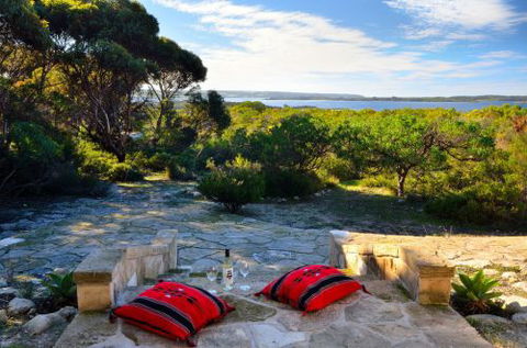 Kestrel Downs - St Kilda Accommodation 7