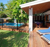 Port Douglas Getaways - St Kilda Accommodation