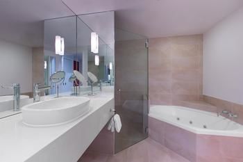 Sofitel Noosa Pacific Resort - St Kilda Accommodation 24