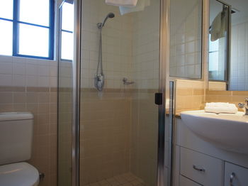 Seasons Harbour Plaza - St Kilda Accommodation 16