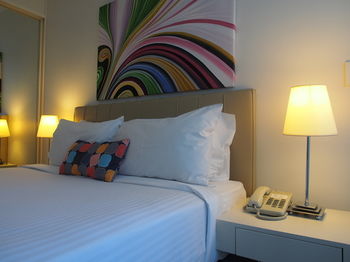 Seasons Harbour Plaza - St Kilda Accommodation 18