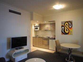 Seasons Harbour Plaza - St Kilda Accommodation 21
