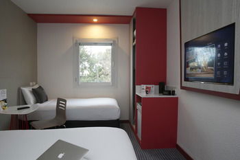 Ibis Sydney Airport - St Kilda Accommodation 9