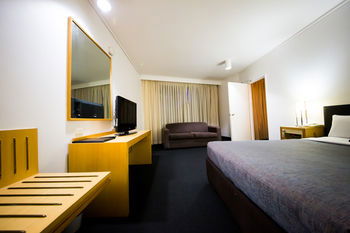 Sandown Regency - St Kilda Accommodation 15