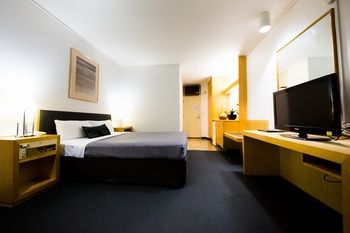 Sandown Regency - St Kilda Accommodation 16