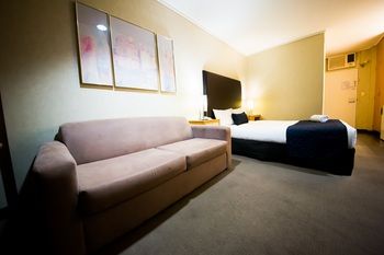 Sandown Regency - St Kilda Accommodation 26