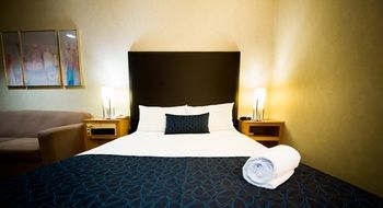Sandown Regency - St Kilda Accommodation 27
