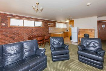 Bell Motel - St Kilda Accommodation 21