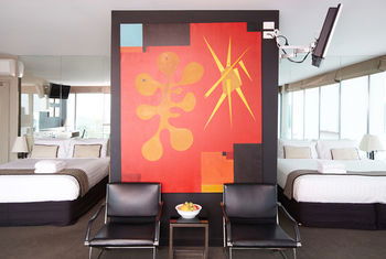 Mantra Bell City - St Kilda Accommodation 2