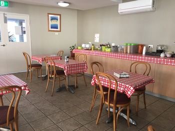 Waldorf The Entrance Serviced Apartments - St Kilda Accommodation 17
