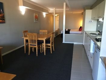 Waldorf The Entrance Serviced Apartments - St Kilda Accommodation 42