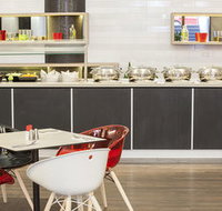 ibis Melbourne Hotel and Apartments - St Kilda Accommodation