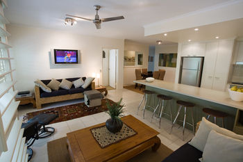 Noosa Riviera - St Kilda Accommodation 5