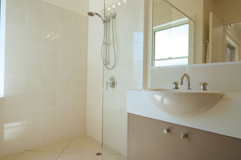 Noosa Riviera - St Kilda Accommodation 17