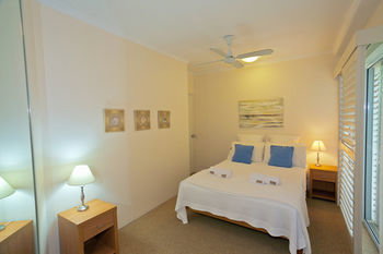 Noosa Riviera - St Kilda Accommodation 18