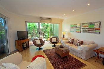 Noosa Riviera - St Kilda Accommodation 24