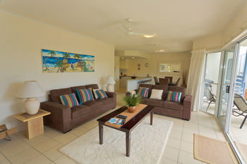 Noosa Riviera - St Kilda Accommodation 26