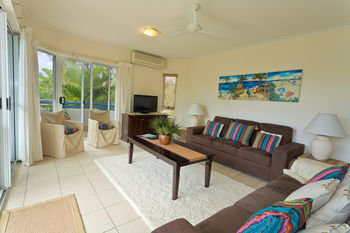 Noosa Riviera - St Kilda Accommodation 27