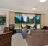 Santorini Twin Waters - St Kilda Accommodation